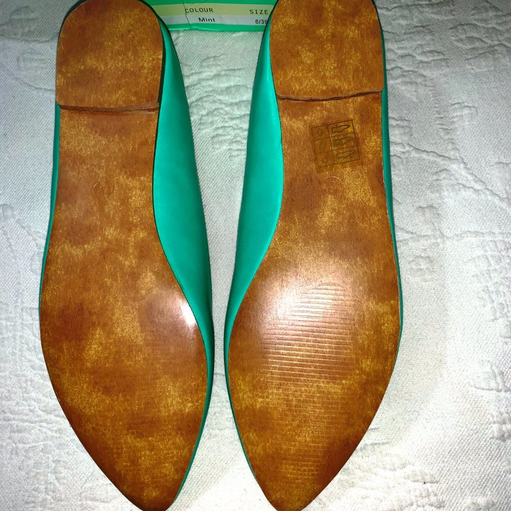 Pointy Toe Retro Pinup Ballet Flats Collectif Lulu Hun London Lidia MINT 8 NWT - Picture 7 of 14